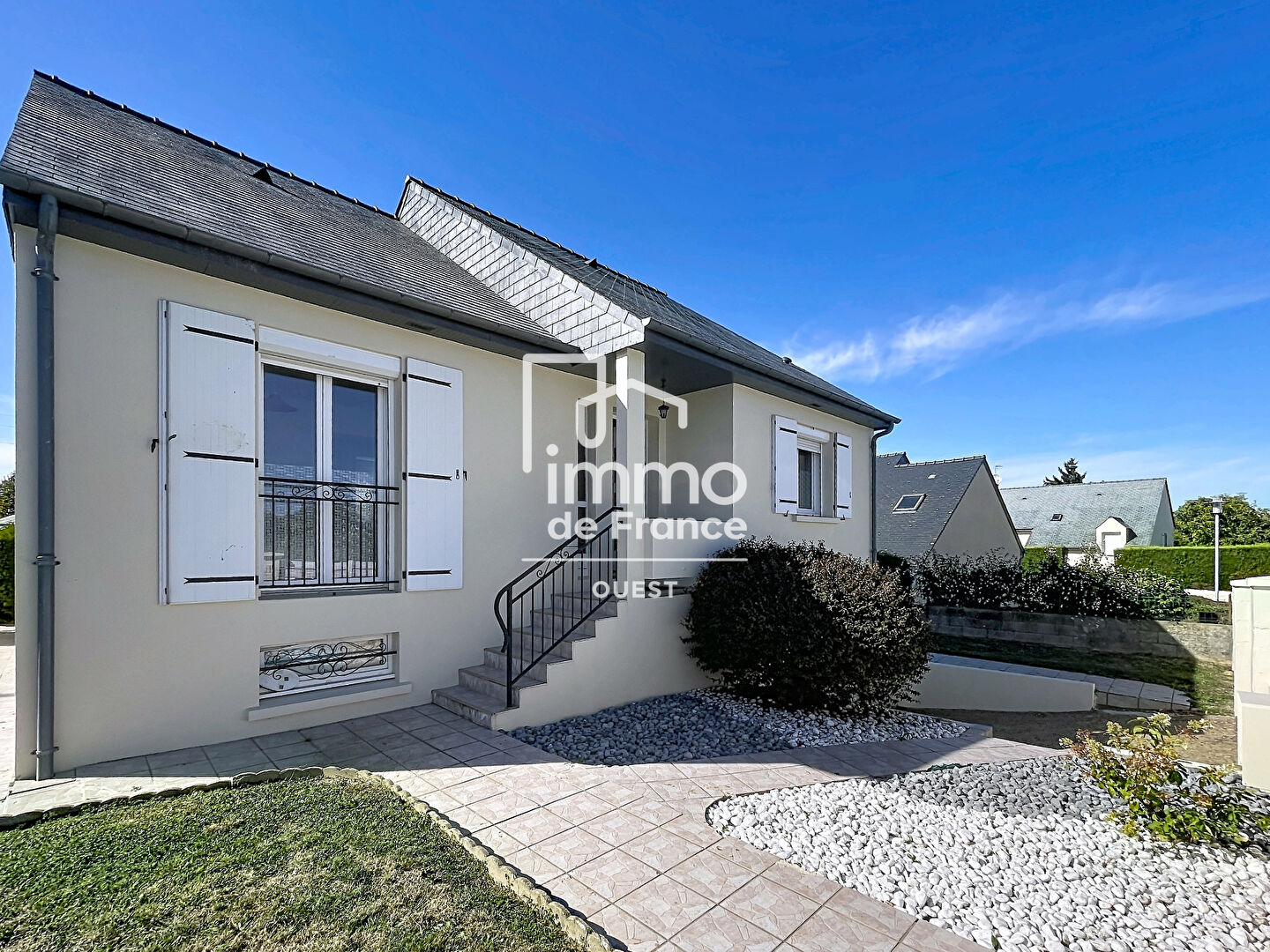 Maison 5 pièces 87 m² · à Évron · 87 m² · 175 000 €