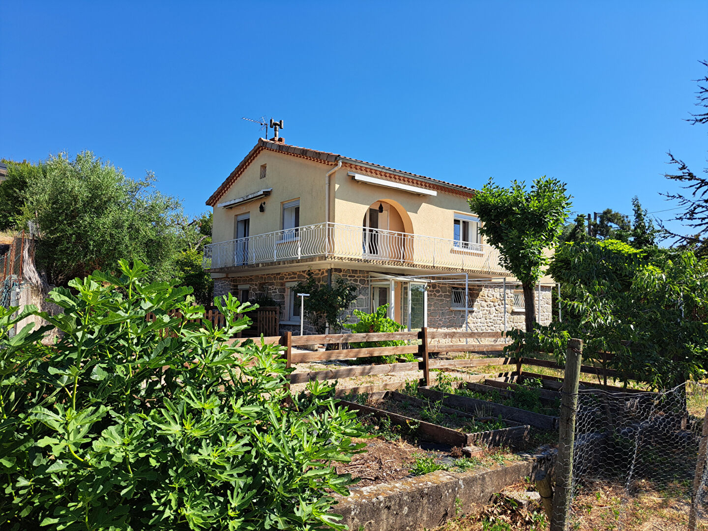 Maison 5 pièces 113 m² · à Privas · 113 m² · 235 000 €