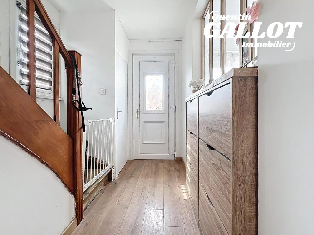 Maison 3 pièces 106 m² · à Hondschoote · 106 m² · 186 500 €