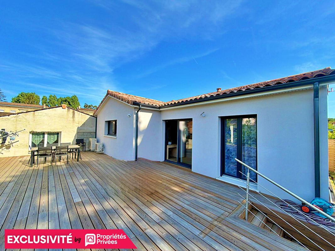 Maison 6 pièces 121 m² · à Carbon-Blanc · 121 m² · 319 000 €