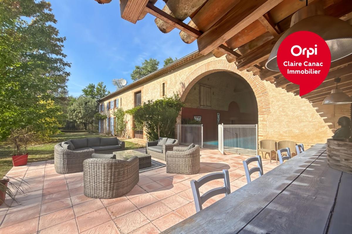 Maison 9 pièces 472 m² · à Serviès · 472 m² · 640 000 €