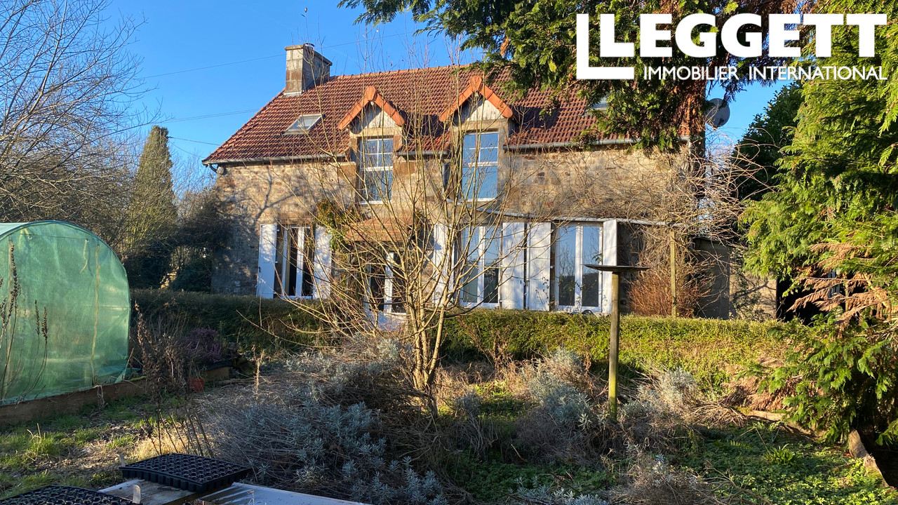 Maison 12 pièces 238 m² · au Neufbourg · 238 m² · 198 000 €