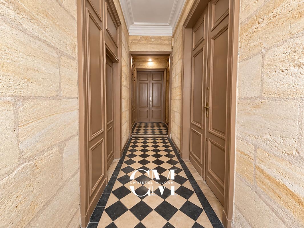 Appartement 3 pièces 62 m² · à Bordeaux · 62 m² · 369 000 €