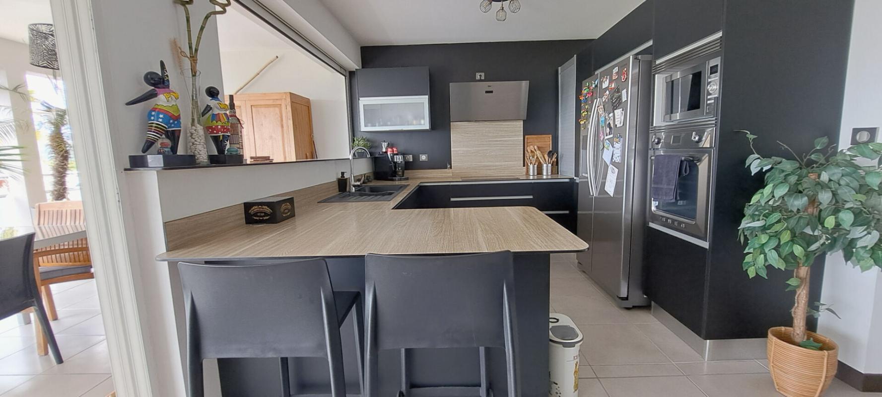 Appartement – LES TROIS ILETS MARTINIQUE DROM - Vue 5