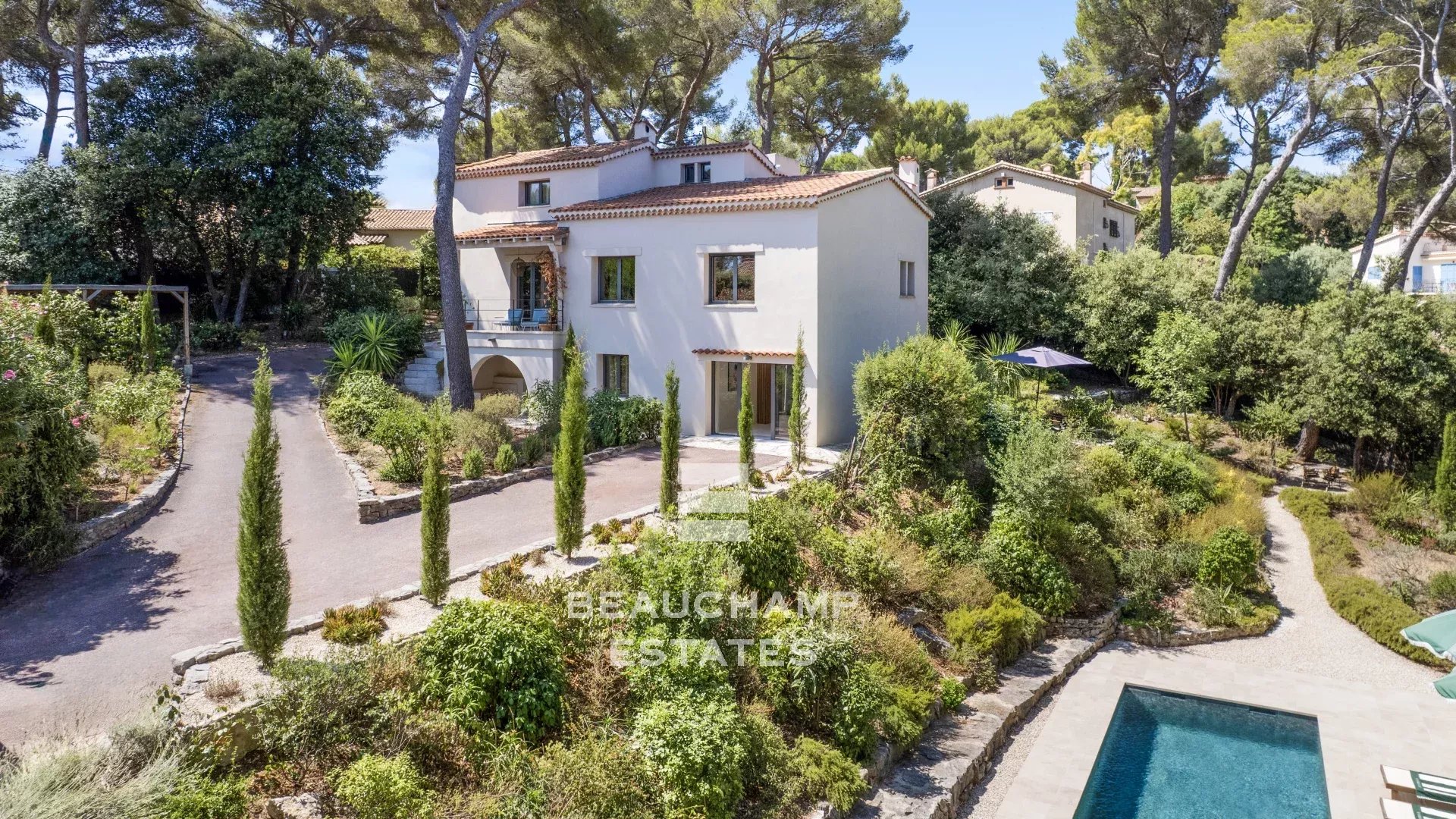 Maison 6 pièces 172 m² · à Vallauris · 172 m² · 1 690 000 €