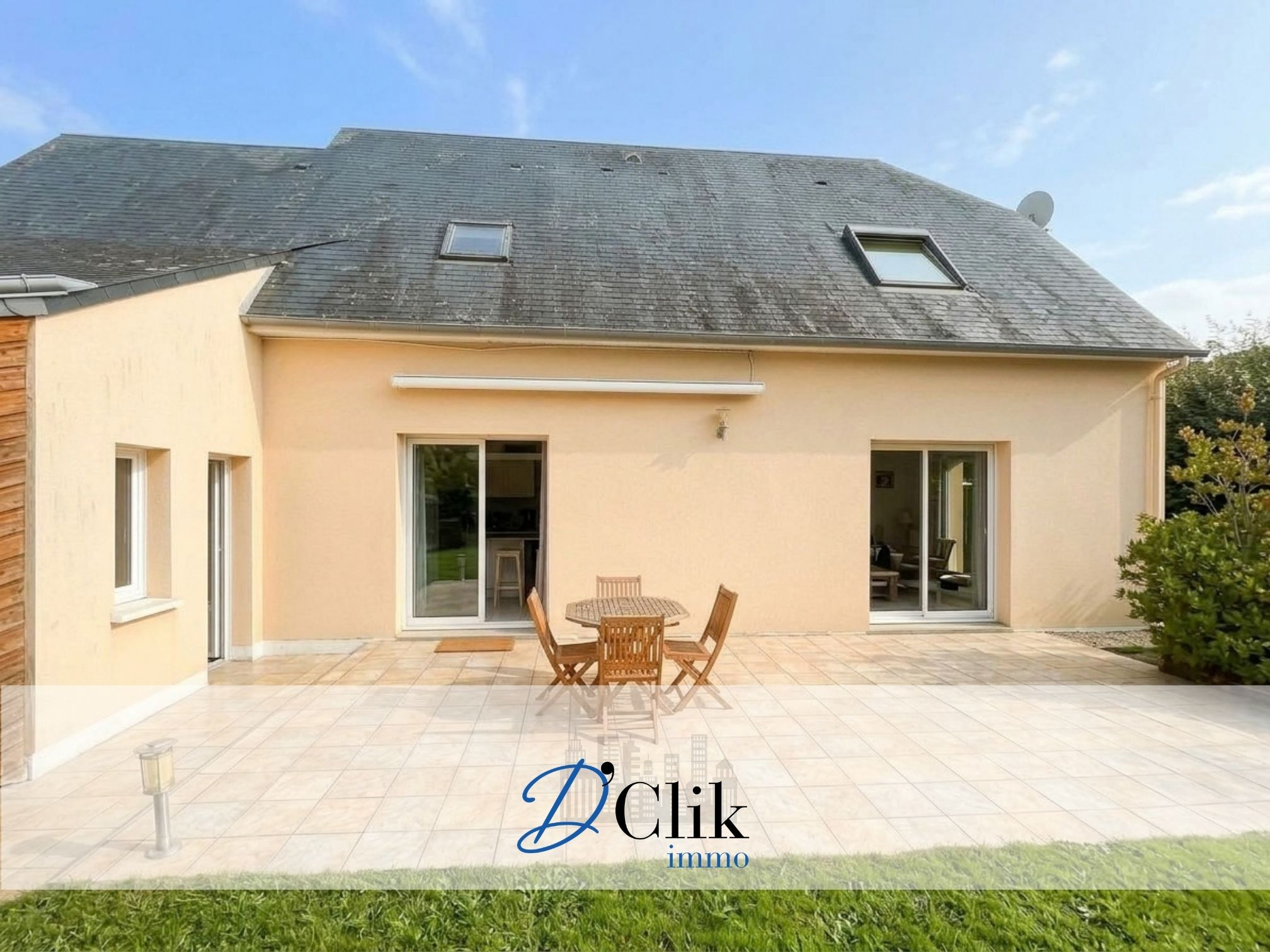 Maison 5 pièces 136 m² · à Changé · 136 m² · 309 750 €