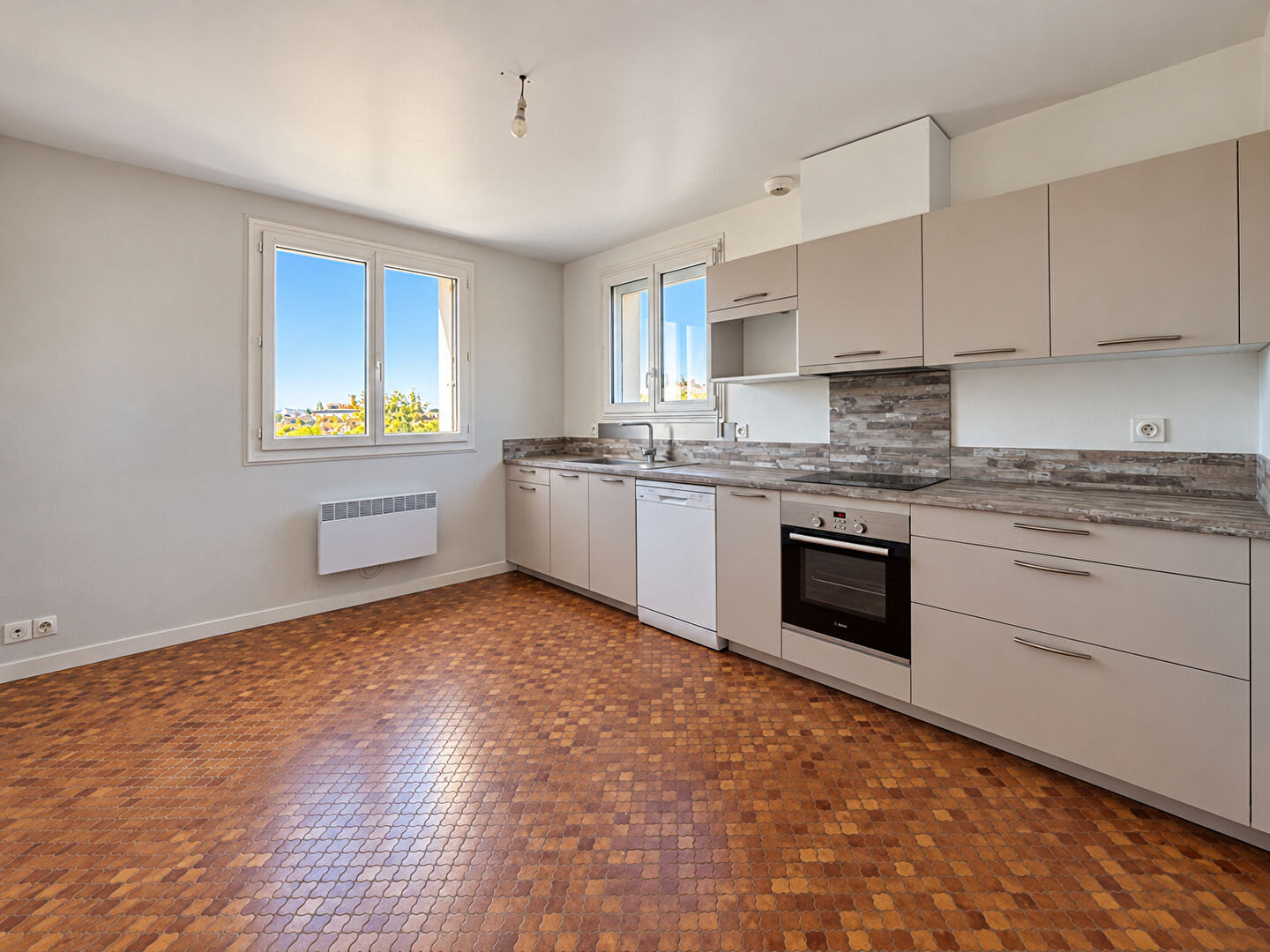 Appartement 3 pièces 103 m² · à Brou · 103 m² · 620 €/mois