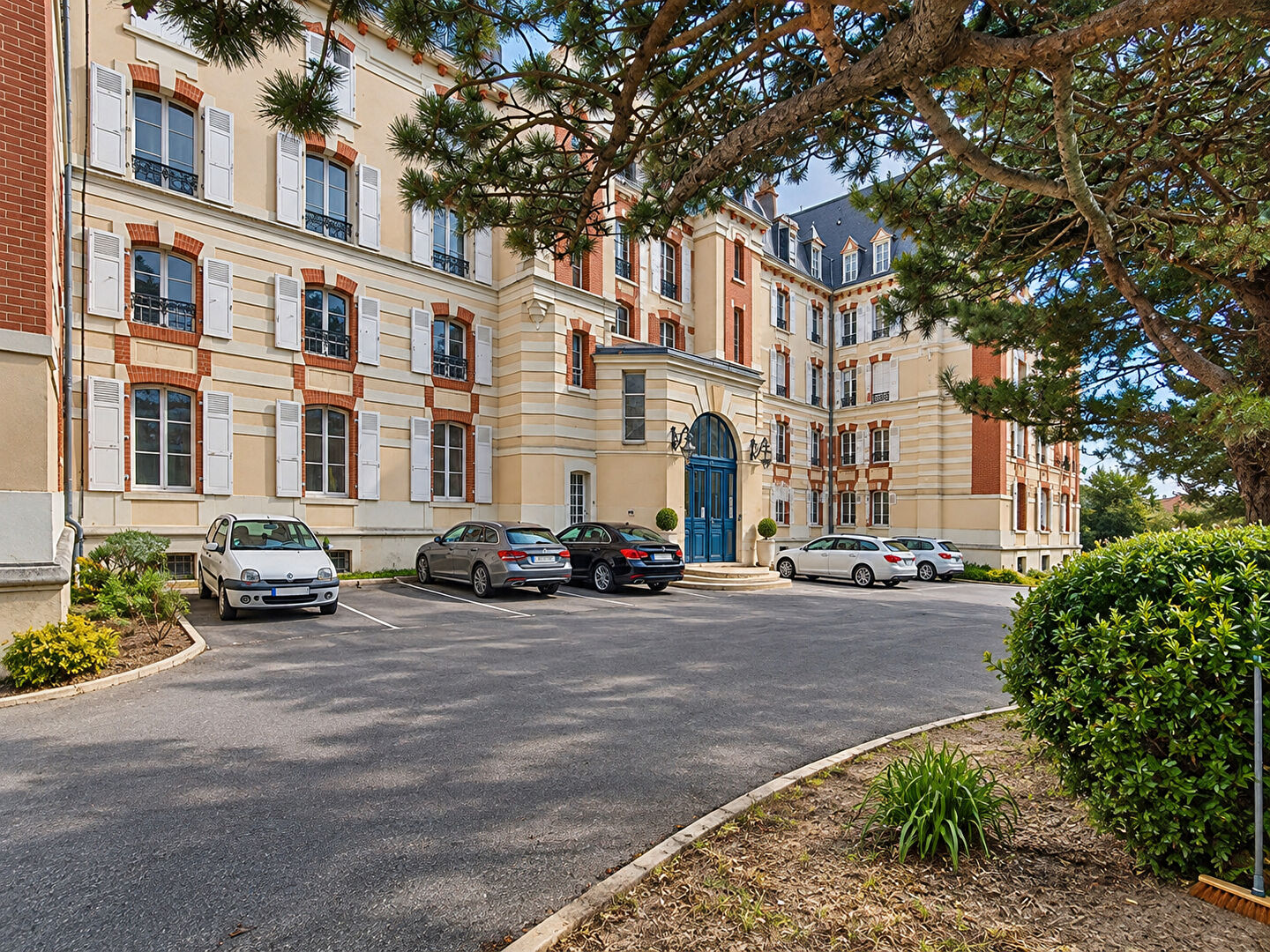 Appartement 2 pièces 51 m² · à Saint-Lunaire · 51 m² · 293 440 €