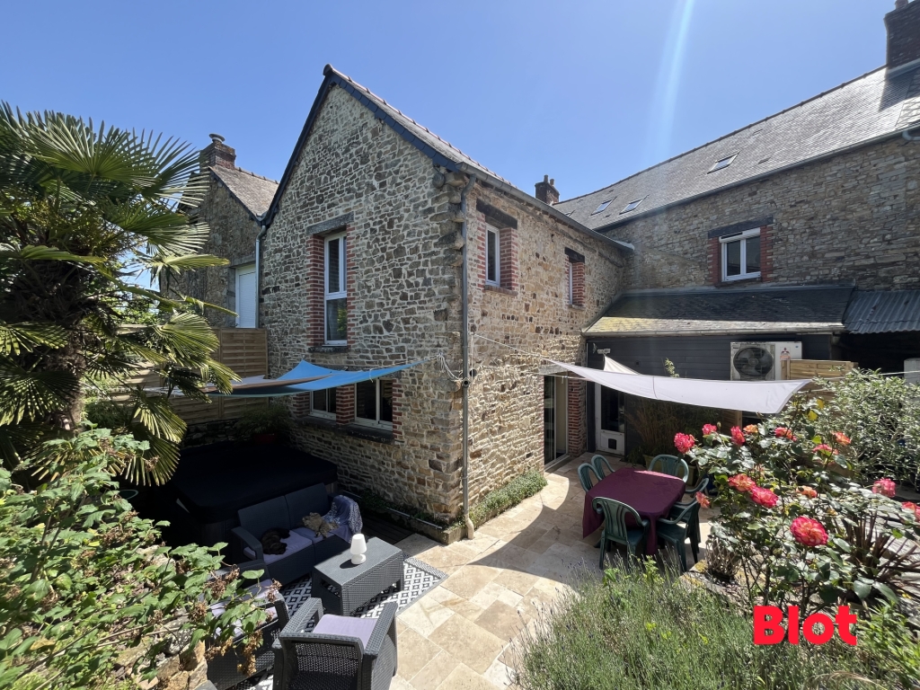 Maison 7 pièces 210 m² · à Pancé · 210 m² · 299 250 €