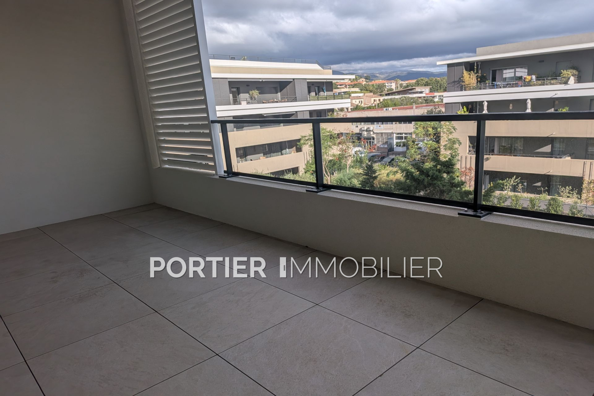 Appartement – VILLENEUVE LOUBET ALPES-MARITIMES PROVENCE-ALPES-COTE-D-AZUR - Vue 2