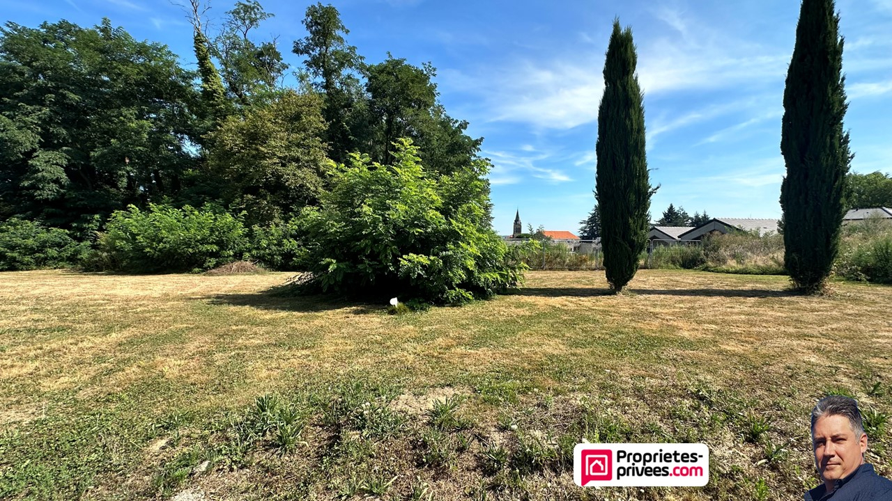 Terrain 468 m² · à Saint-Bonnet-de-Mure · 468 m² · 297 000 €