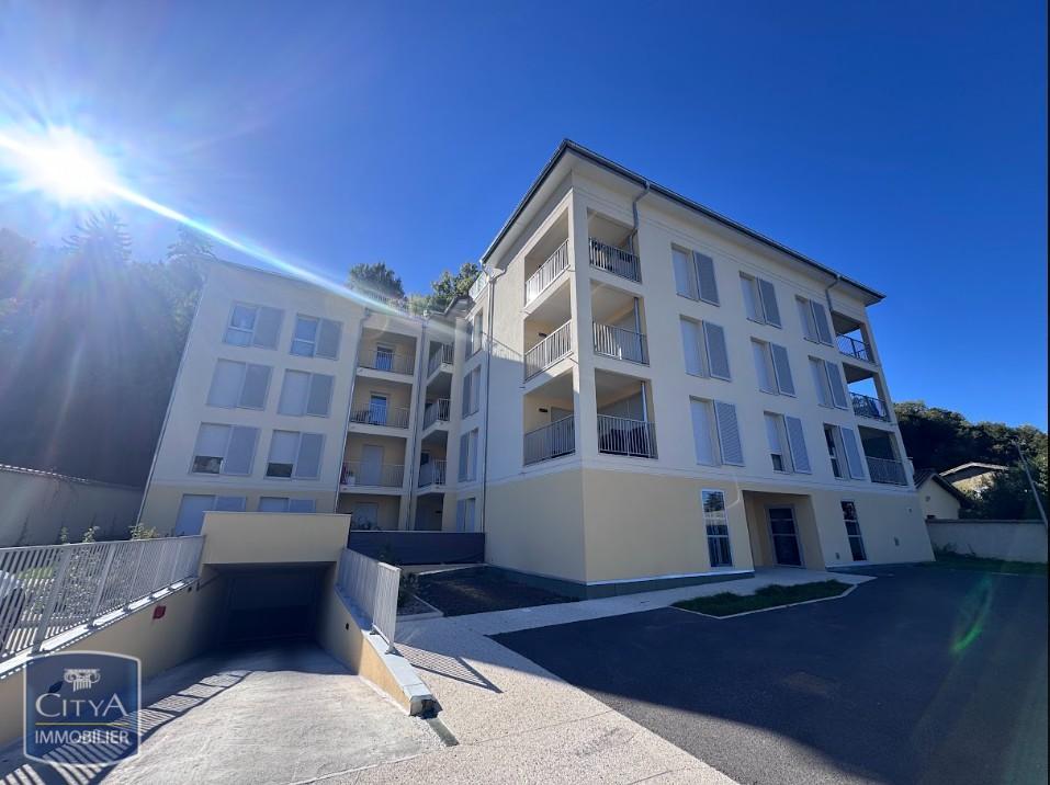 Appartement 3 pièces 64 m² · à Maubec · 64 m² · 845 €/mois