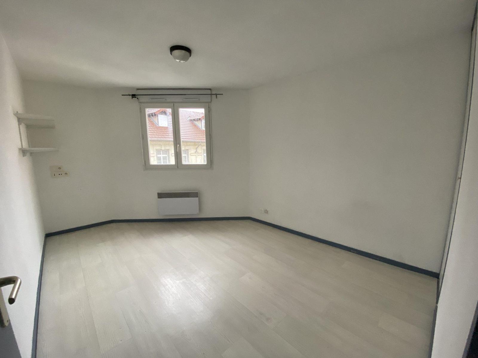Studio à Valence