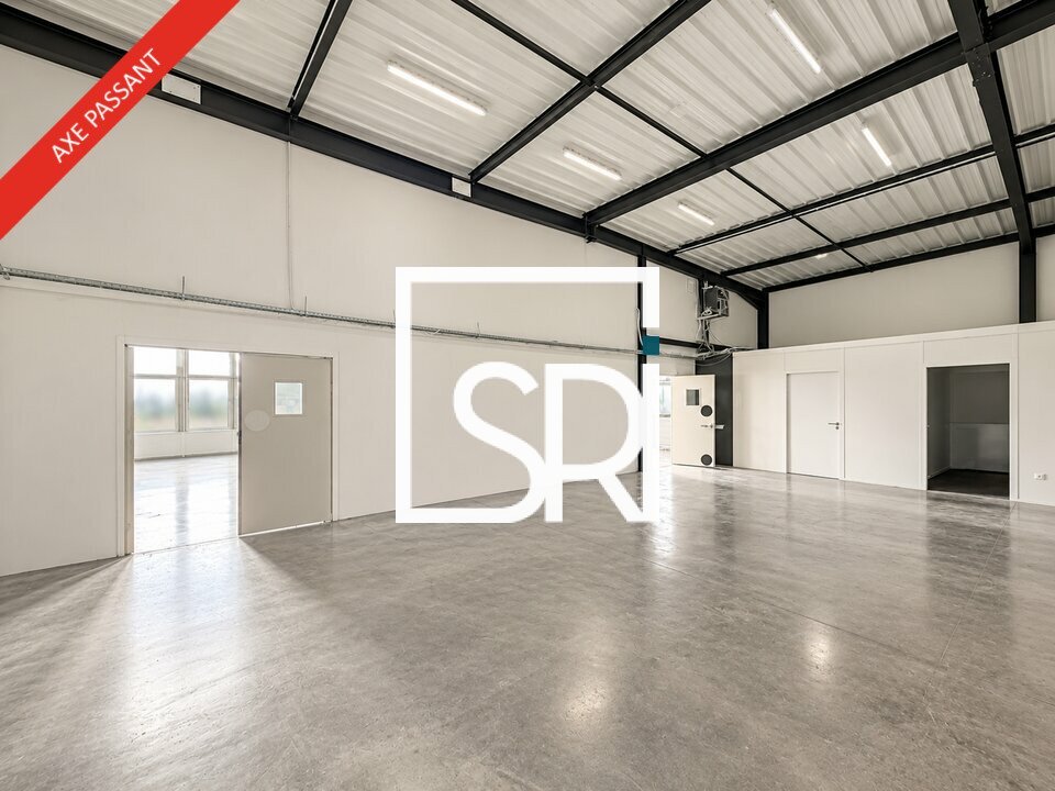 Local commercial 746 m² · à Thiers · 746 m² · 6 667 €/mois