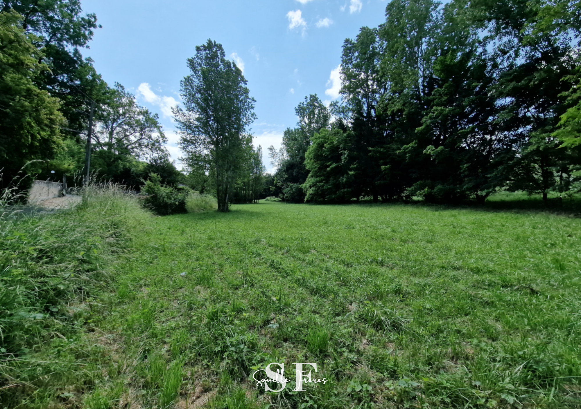 Terrain 1083 m² · à Agen · 1 083 m² · 50 000 €