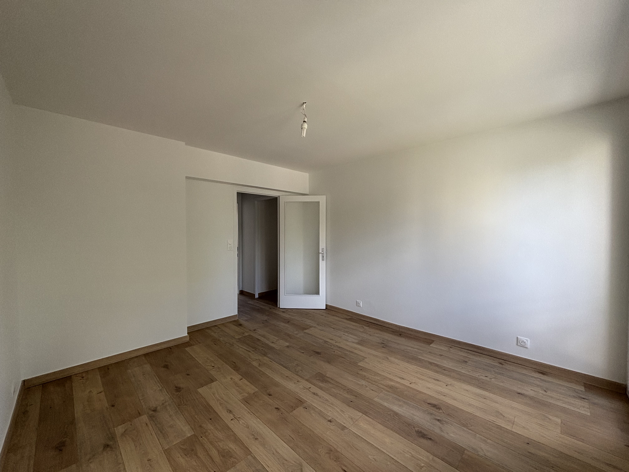 Appartement – Le Vernet, Allier - Vue 2