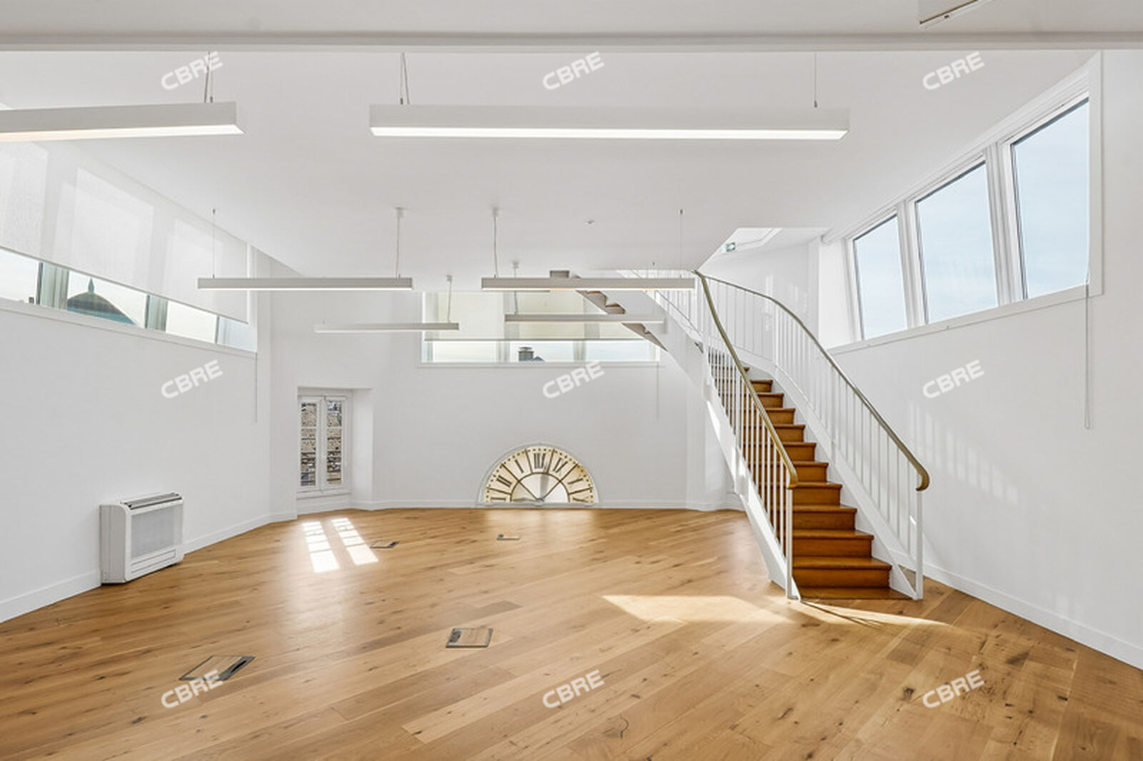 Local commercial 861 m² · à Paris 11e Arrondissement · 861 m² · 59 €/mois