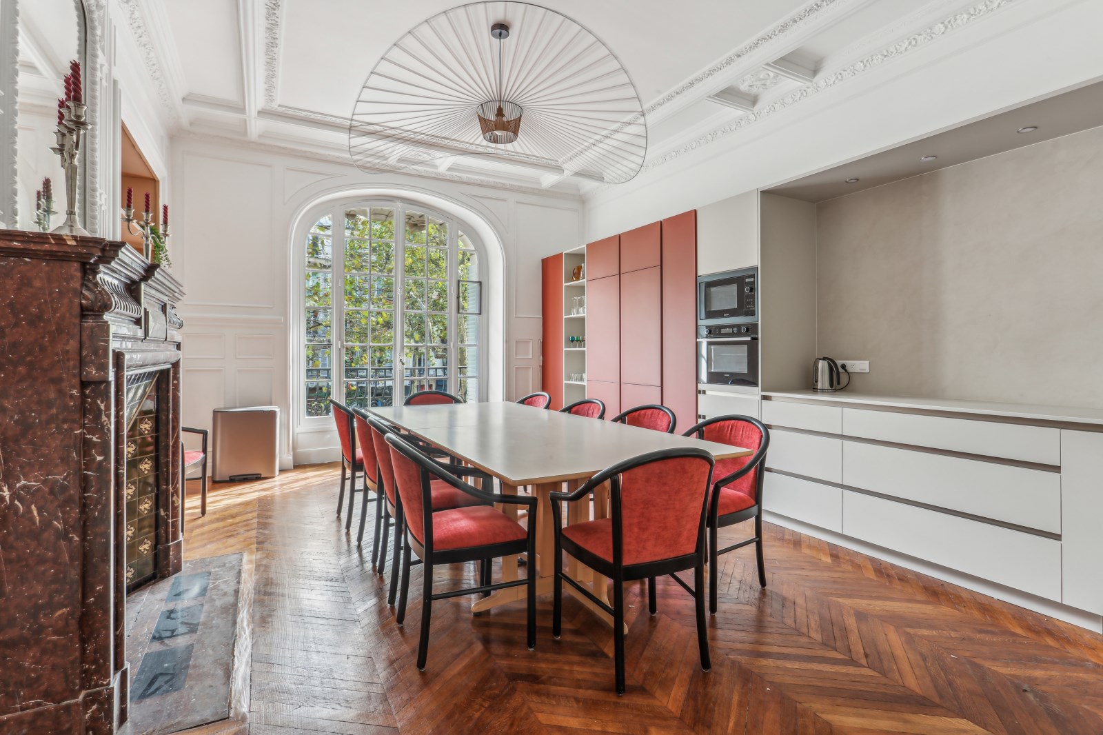 Local commercial 240 m² · à Paris 03e Arrondissement · 240 m² · 4 100 000 €