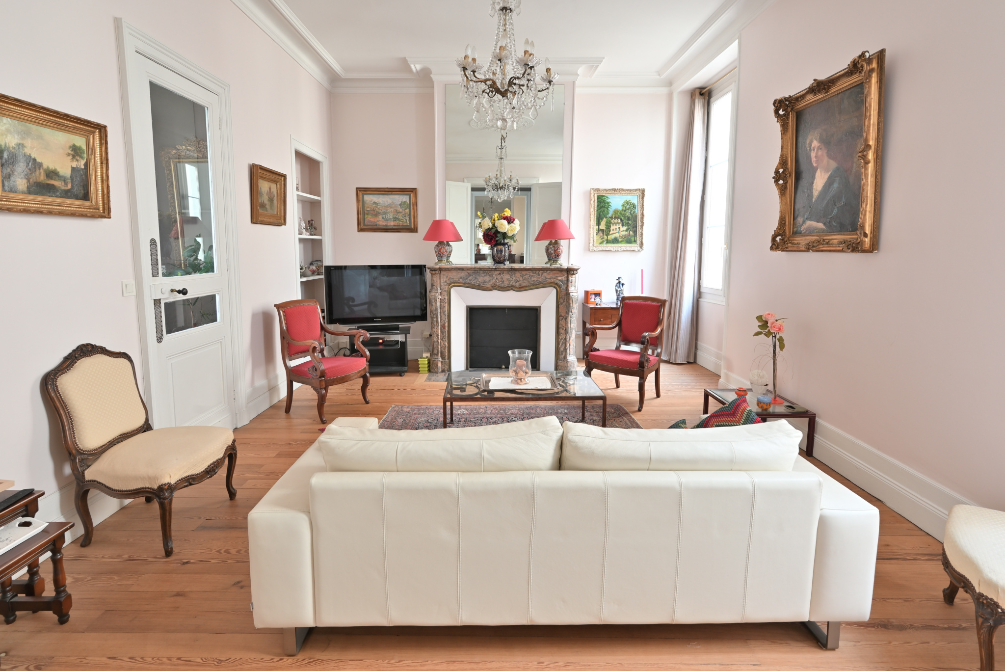 Appartement 6 pièces 205 m² · à Bordeaux · 205 m² · 745 000 €