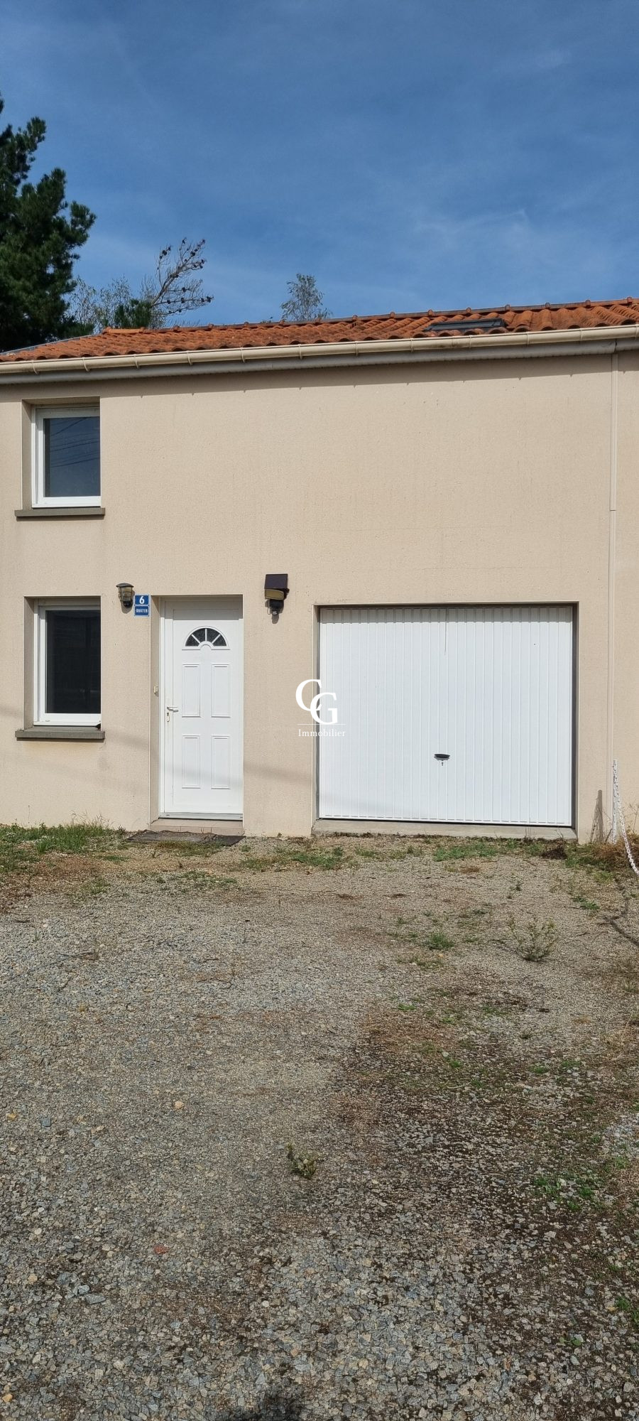 Maison 5 pièces 69 m² · à Saint-Léger-les-Vignes · 69 m² · 231 000 €