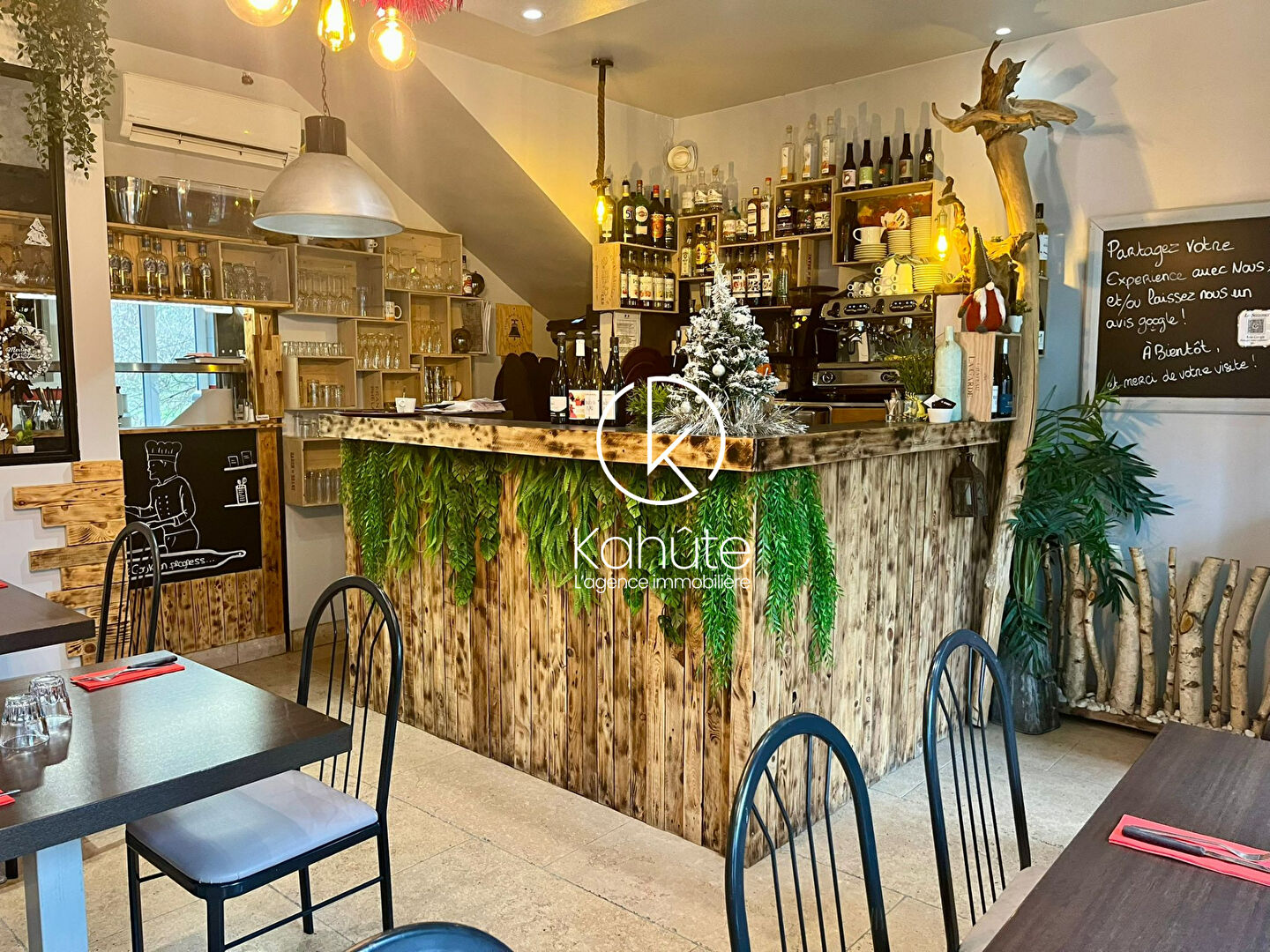 Local commercial 105 m² · à Civrieux-d'Azergues · 105 m² · 87 000 €