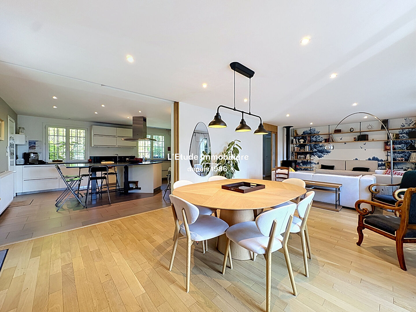 Maison 8 pièces 256 m² · à Caluire-et-Cuire · 256 m² · 1 240 000 €