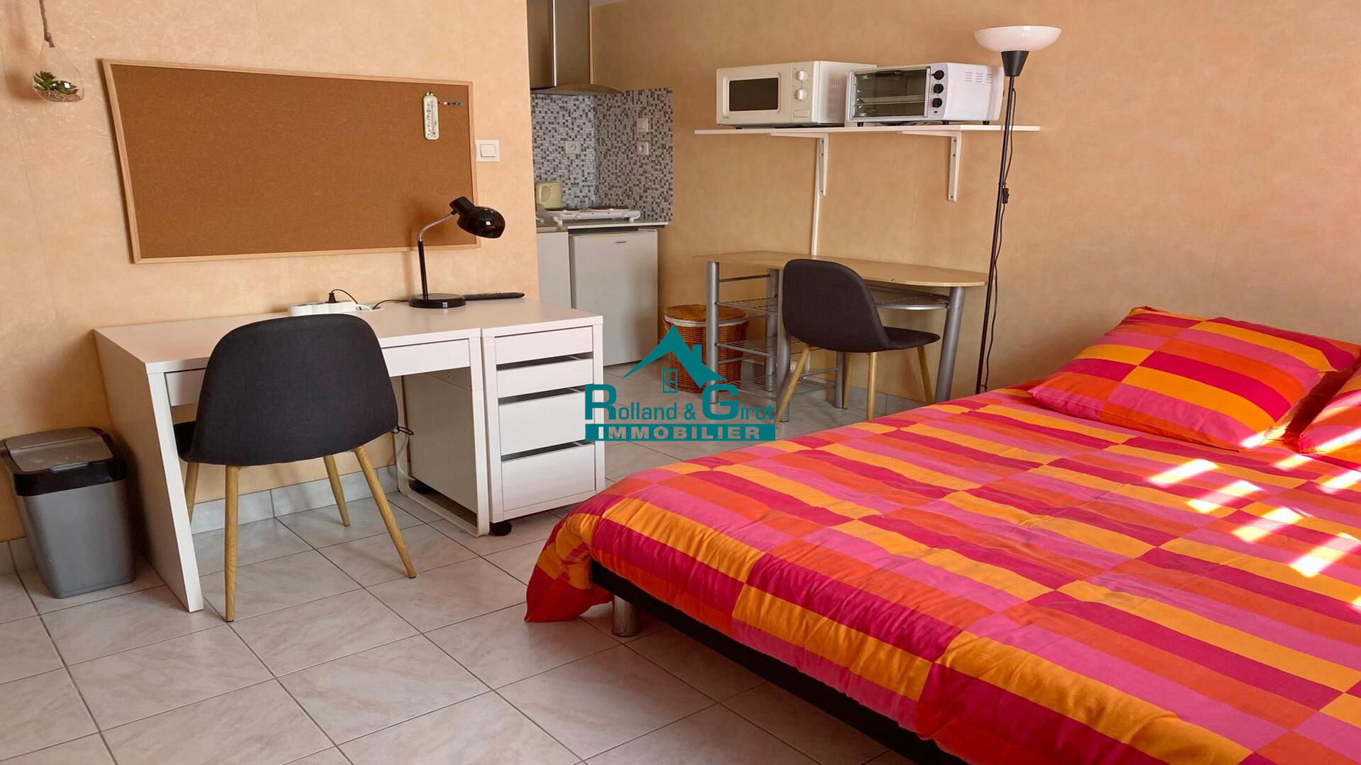 Appartement 1 pièce 18 m² · à Fougères · 18 m² · 320 €/mois