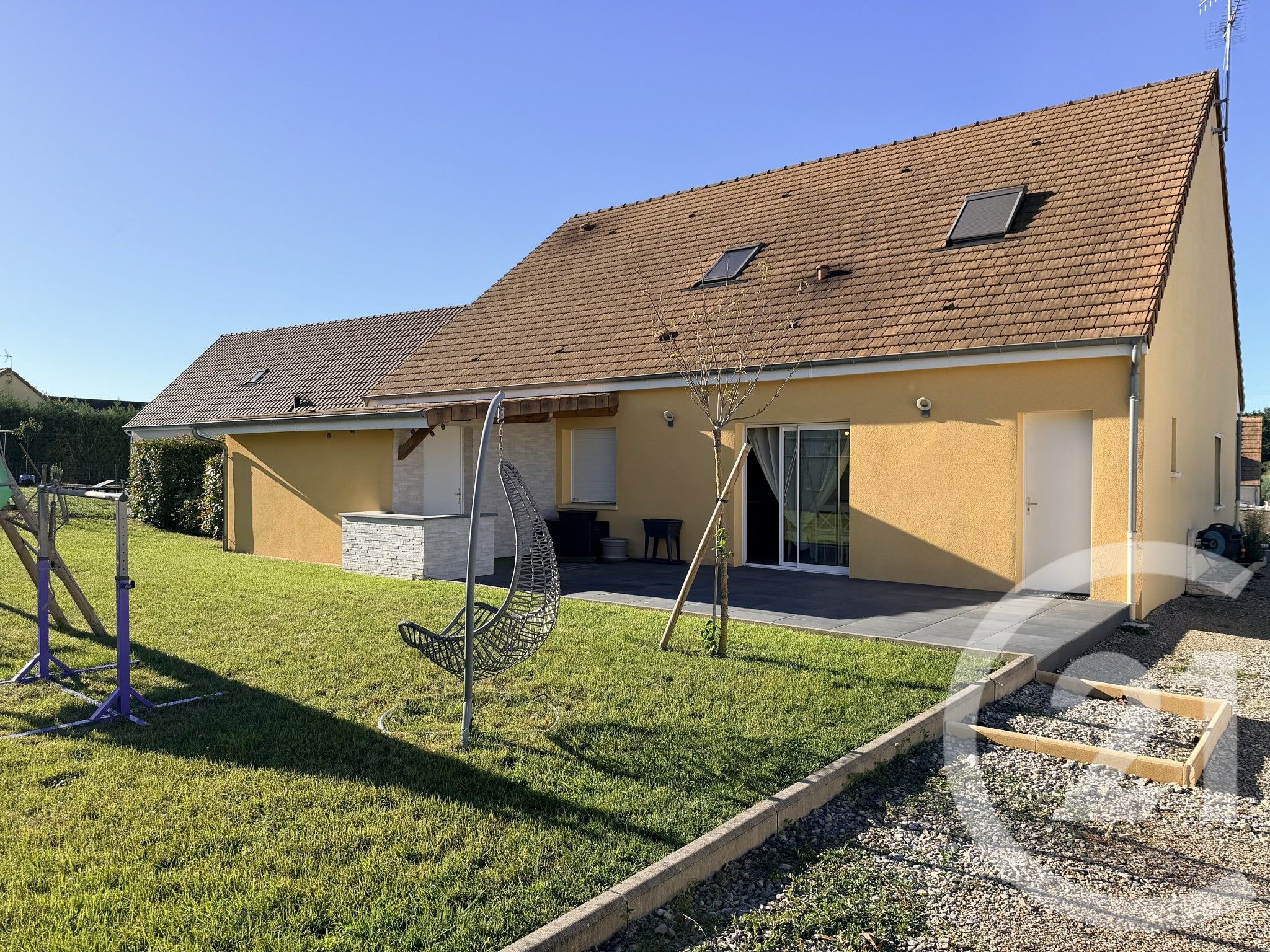 Maison 5 pièces 220 m² · à Chaudenay · 220 m² · 287 000 €