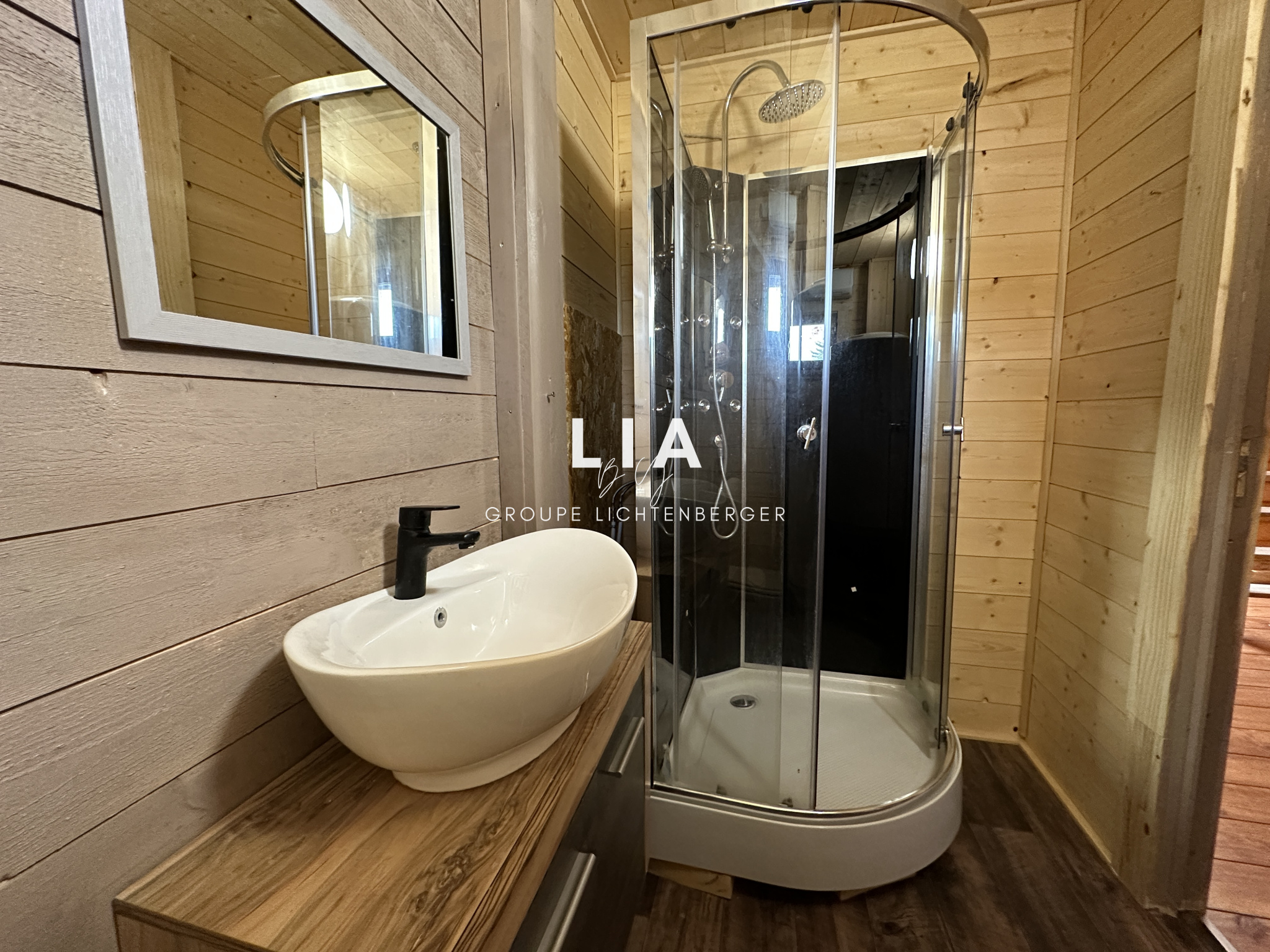 Appartement – ANCELLE HAUTES-ALPES PROVENCE-ALPES-COTE-D-AZUR - Plus
