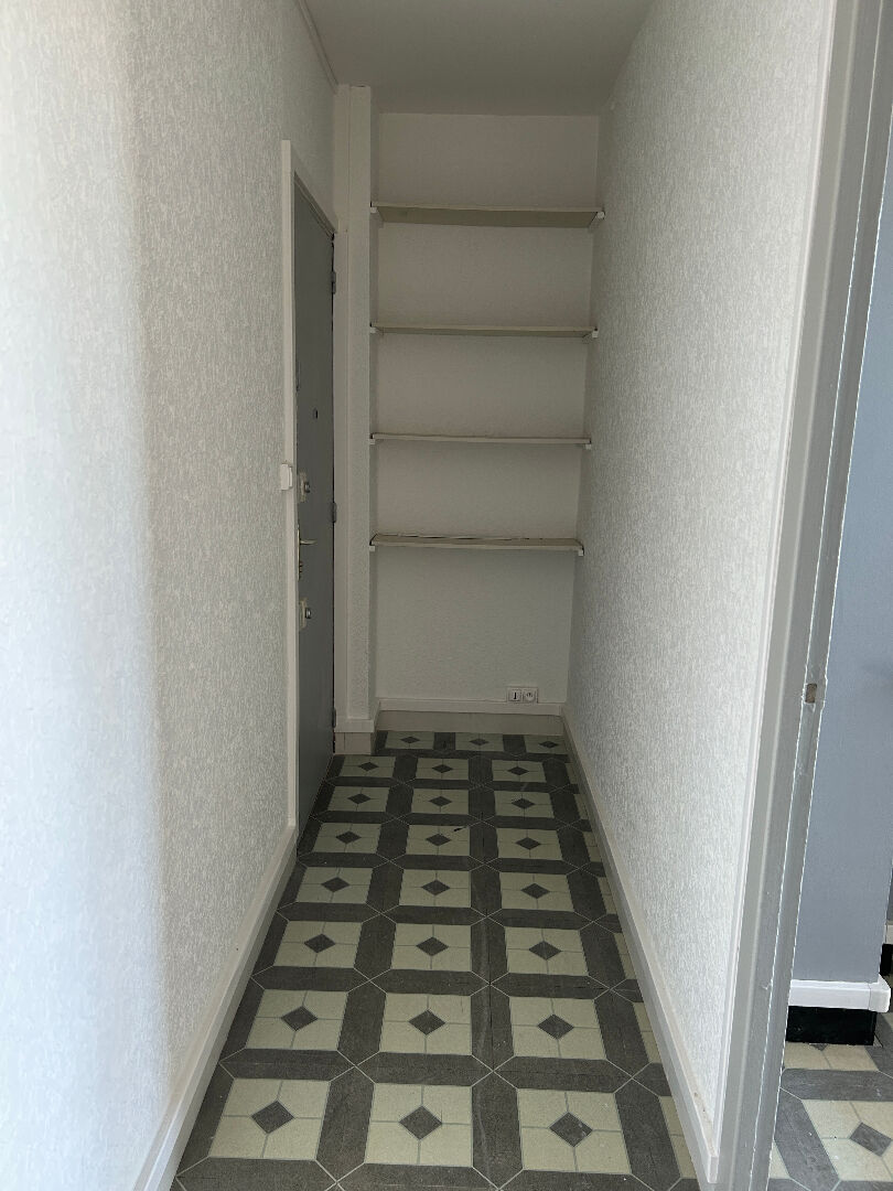 Appartement – Auxerre, Centre-Ville - Vue 4