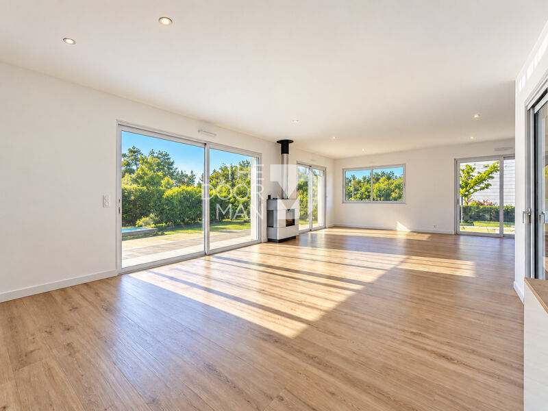 Maison 6 pièces 177 m² · aux Sorinières · 177 m² · 556 700 €