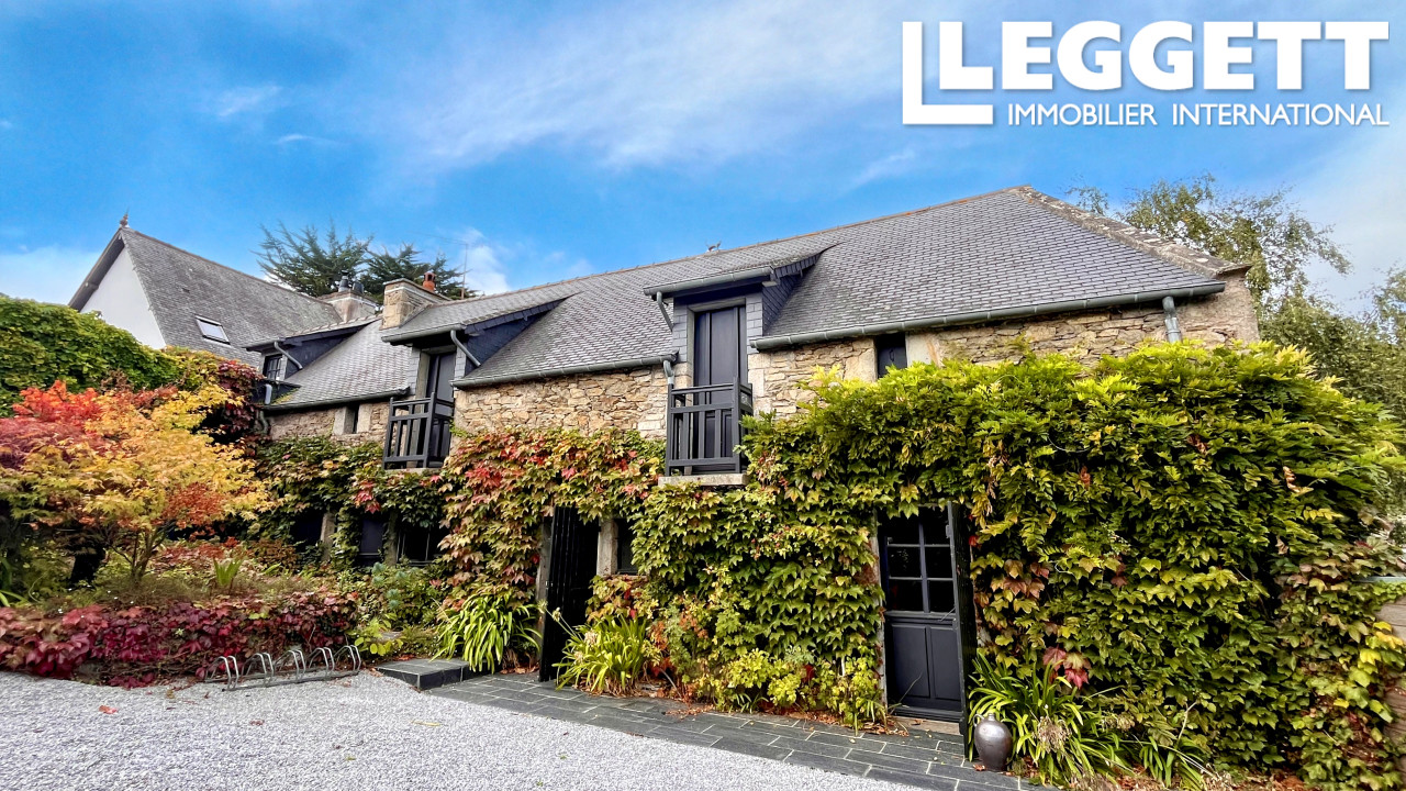 Maison 10 pièces 338 m² · à Saint-Cast-le-Guildo · 338 m² · 1 276 600 €