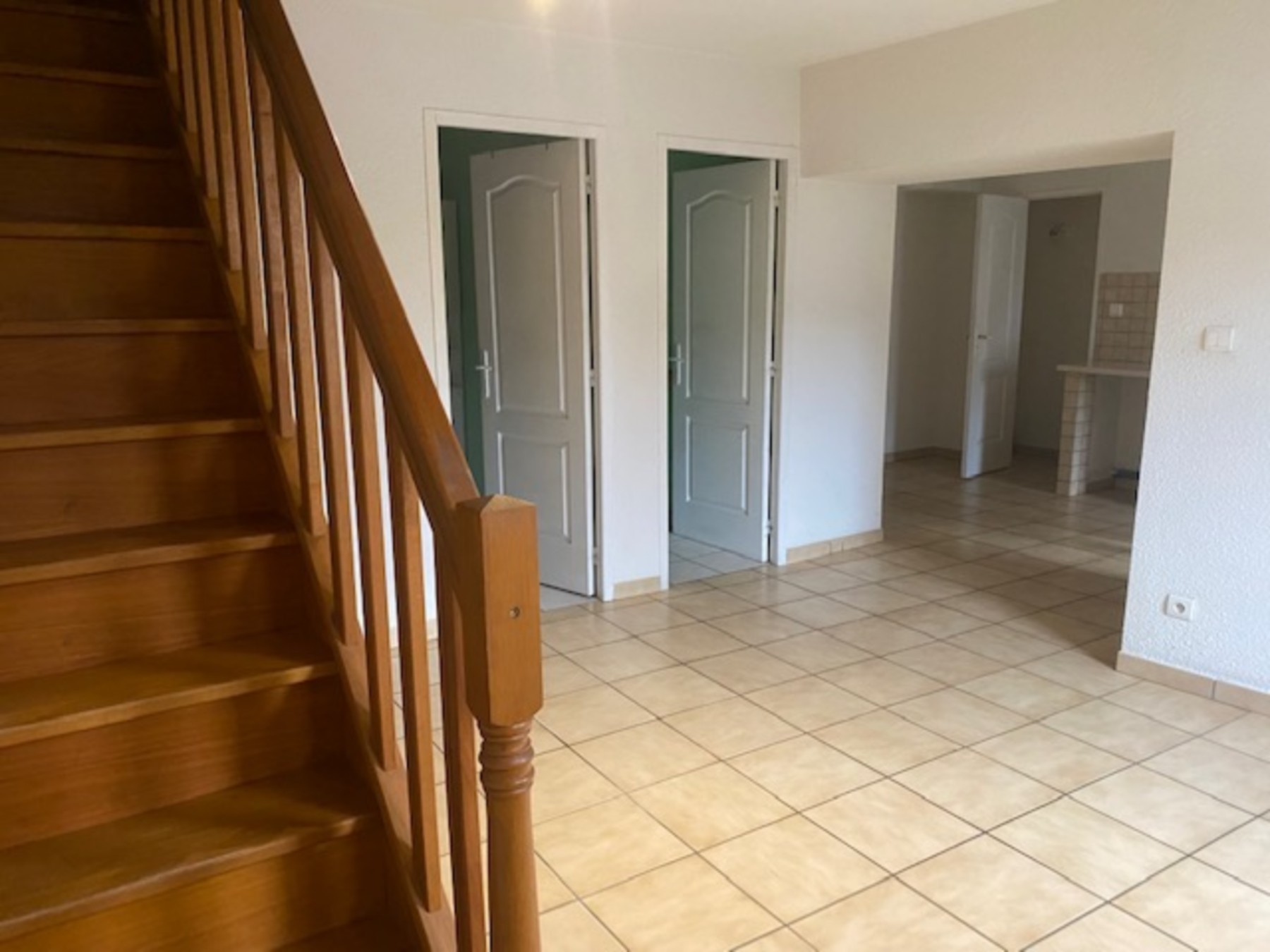 Appartement – MONTREVEL EN BRESSE AIN AUVERGNE-RHÔNE-ALPES - Vue 4