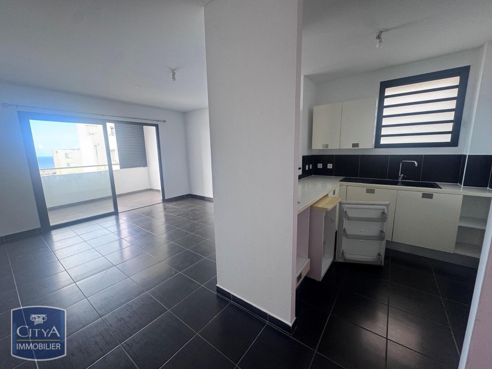 Appartement – ST DENIS REUNION DROM - Vue 3