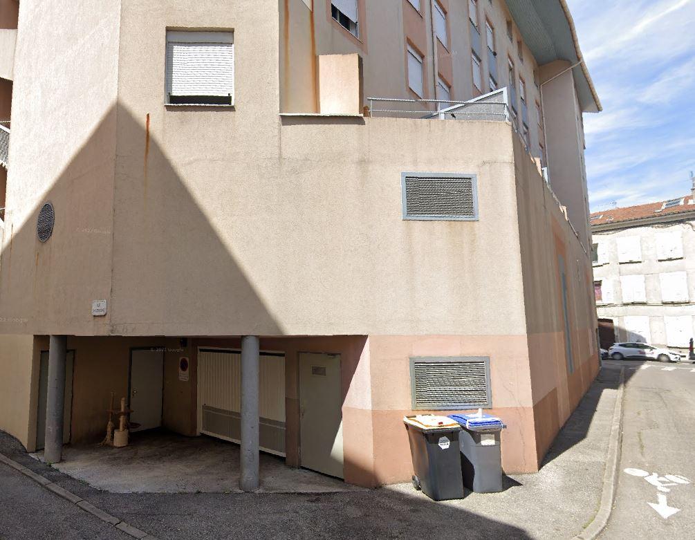 Parking VALENCE 26000 · 65 €/mois