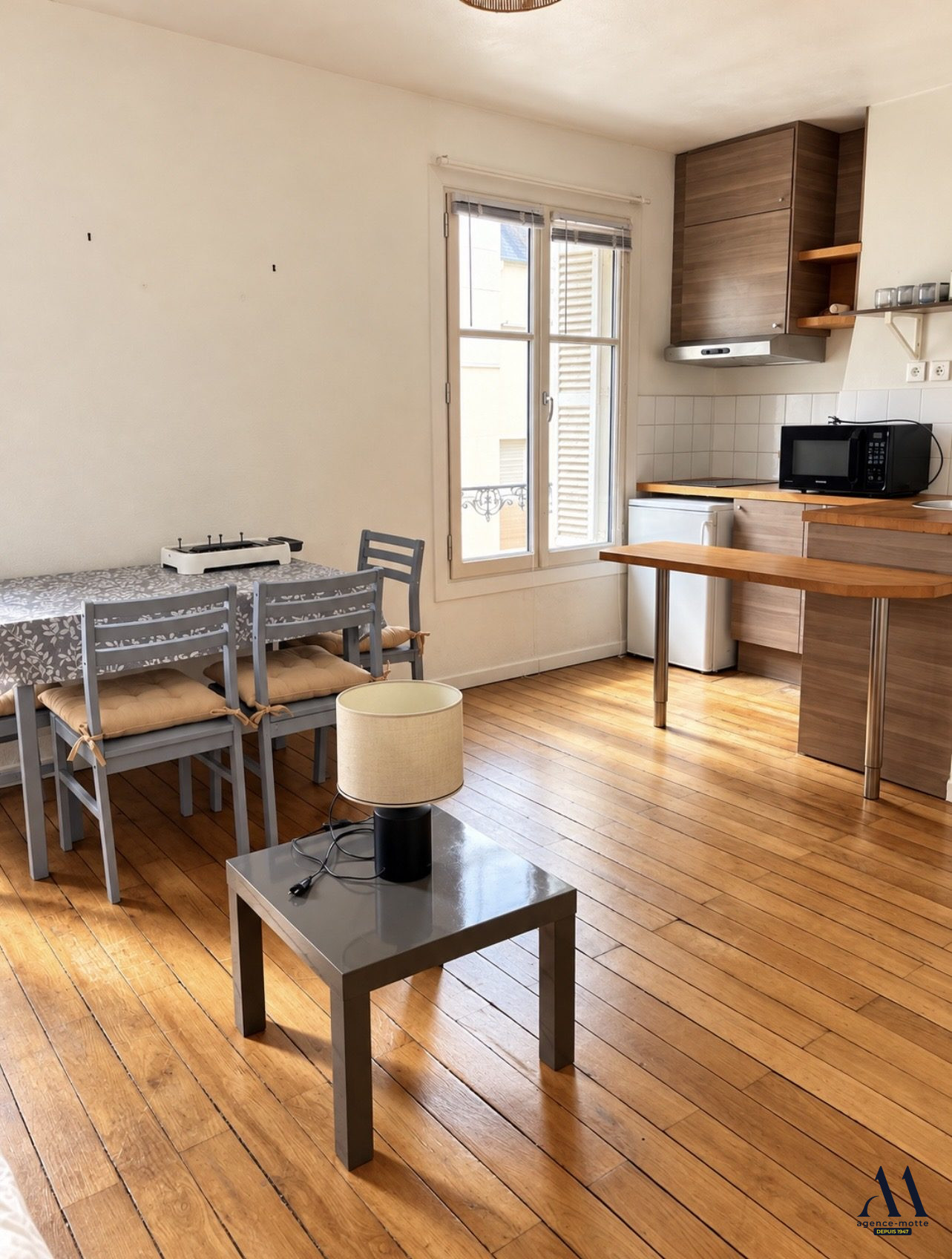 Studio à Tours