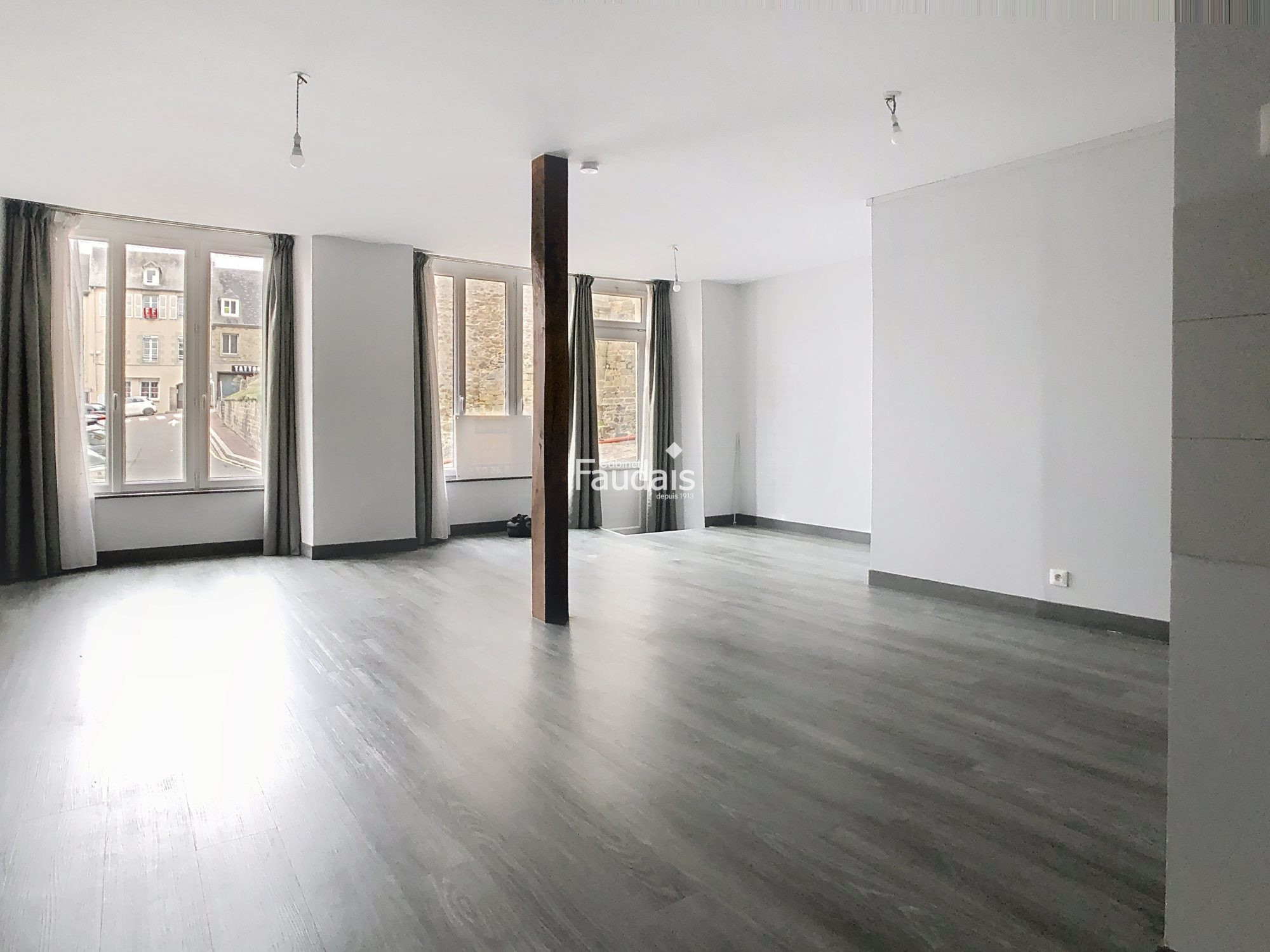 Appartement 1 pièce 37 m² · à Coutances · 37 m² · 390 €/mois