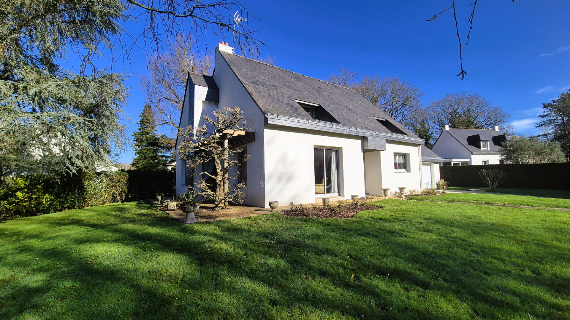 Maison 7 pièces 168 m² · à Sautron · 168 m² · 413 500 €