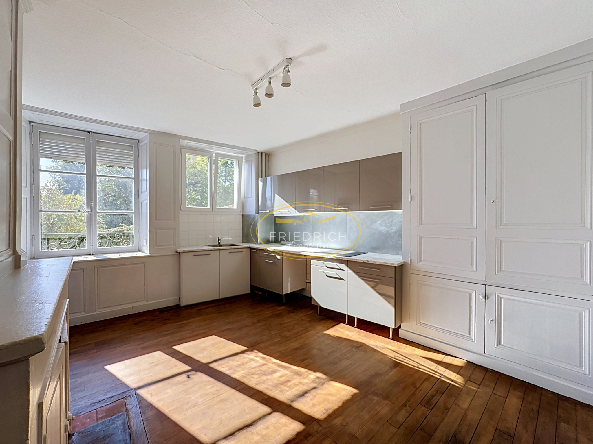 Appartement 3 pièces 95 m² · à Commercy · 95 m² · 580 €/mois
