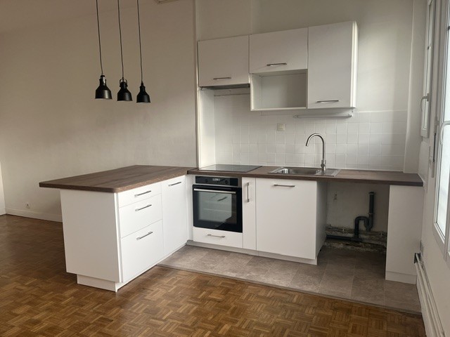 Appartement 3 pièces 59 m² · à Coutances · 59 m² · 700 €/mois