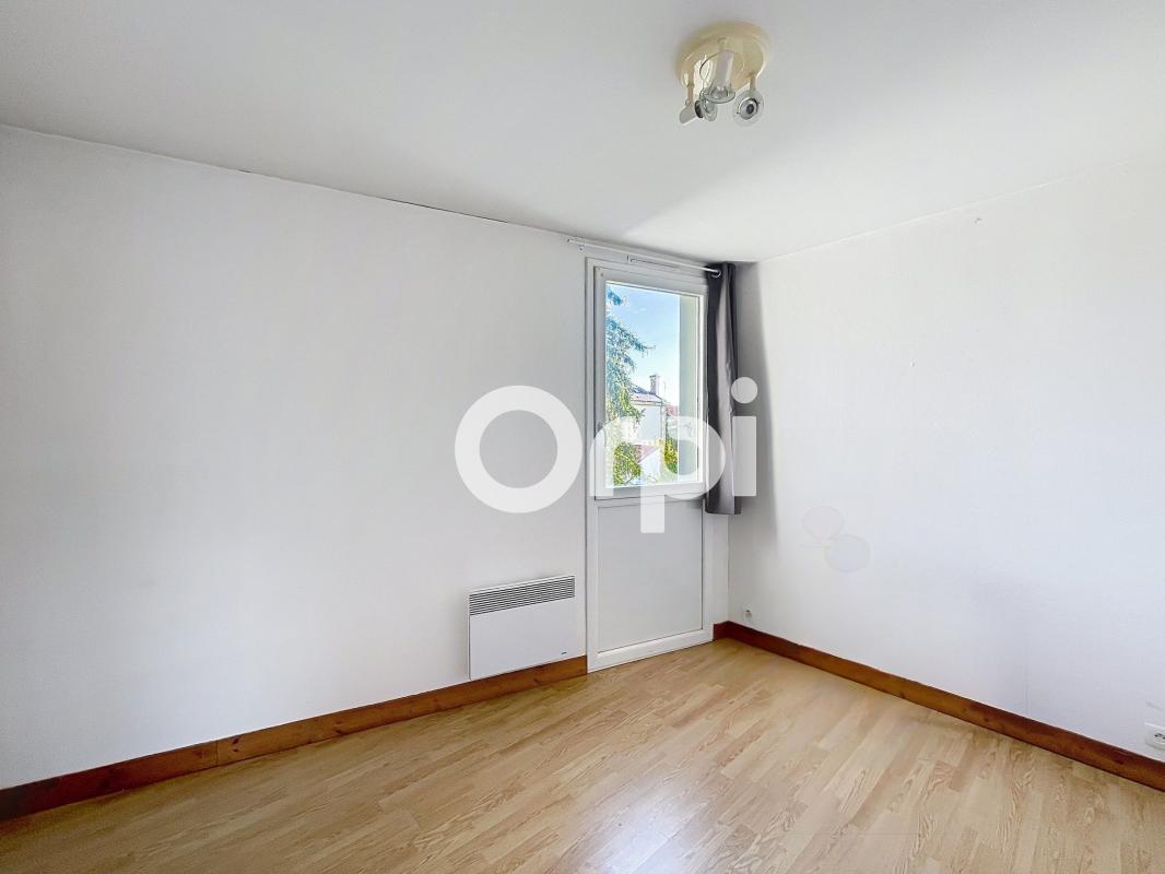 Appartement – BERGERAC DORDOGNE NOUVELLE-AQUITAINE - Plus