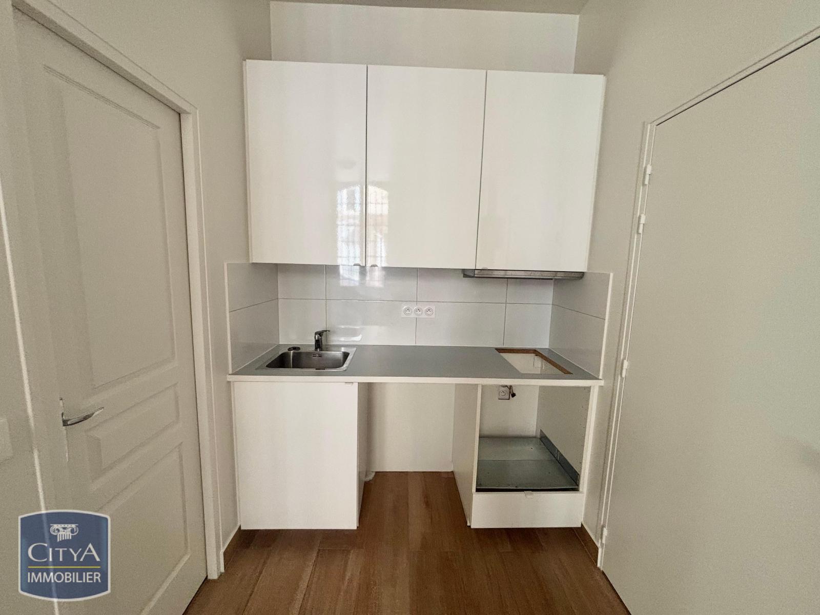 Appartement 1 pièce 19 m² · à Toulon · 19 m² · 469 €/mois