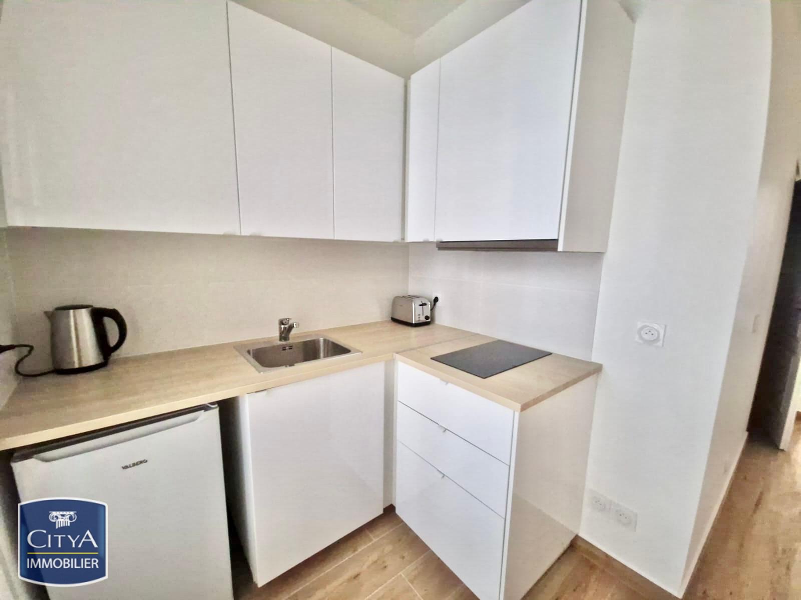 Appartement 1 pièce 20 m² · à Toulon · 20 m² · 504 €/mois