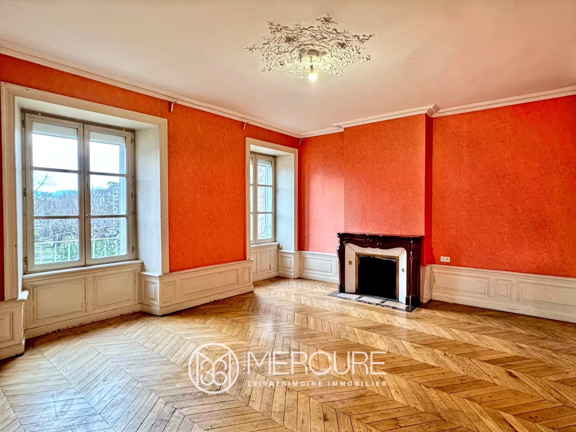 Appartement 6 pièces 128 m² · à Clermont-Ferrand · 128 m² · 285 000 €