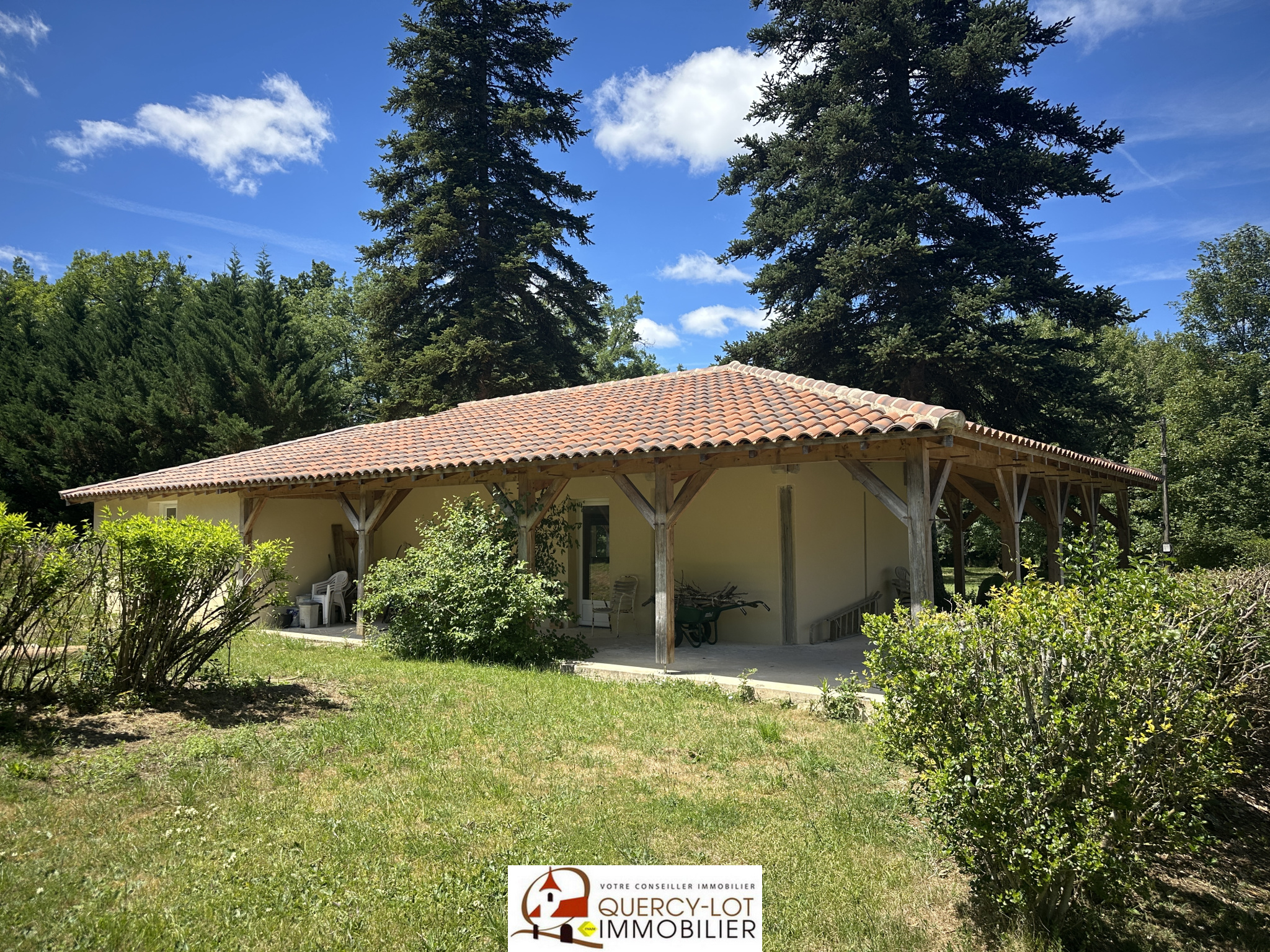Maison 4 pièces 90 m² · à Mayrinhac-Lentour · 90 m² · 318 000 €