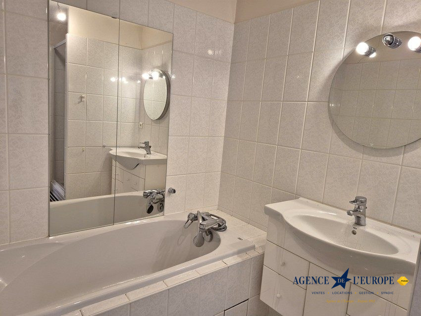 Appartement – VICHY ALLIER AUVERGNE-RHÔNE-ALPES - Plus