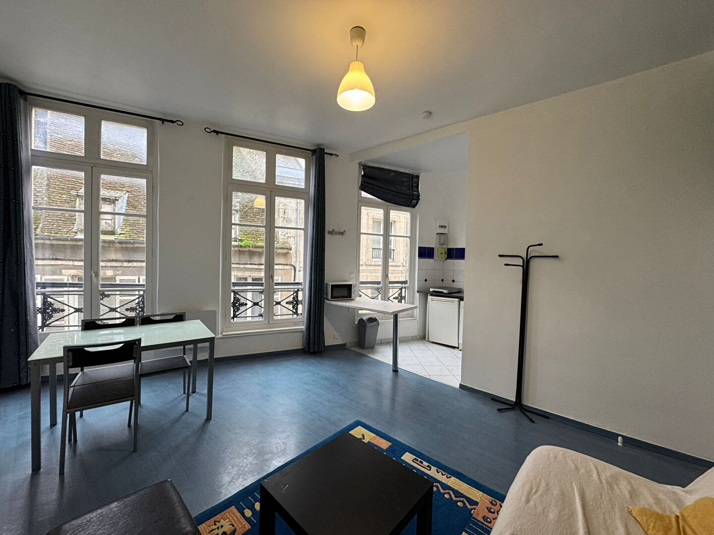 Studio à Laon