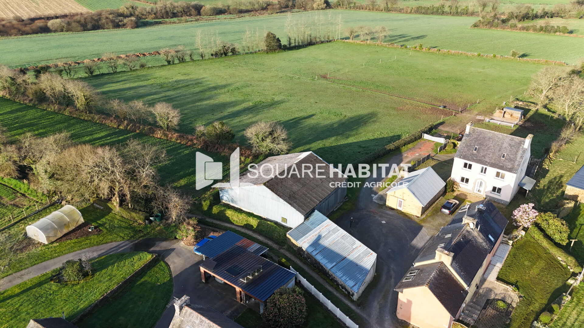 Maison 10 pièces 300 m² · à Saint-Thonan · 300 m² · 575 000 €