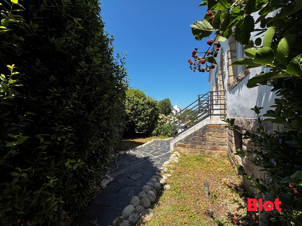 Maison 8 pièces 154 m² · à Saint-Renan · 154 m² · 299 900 €