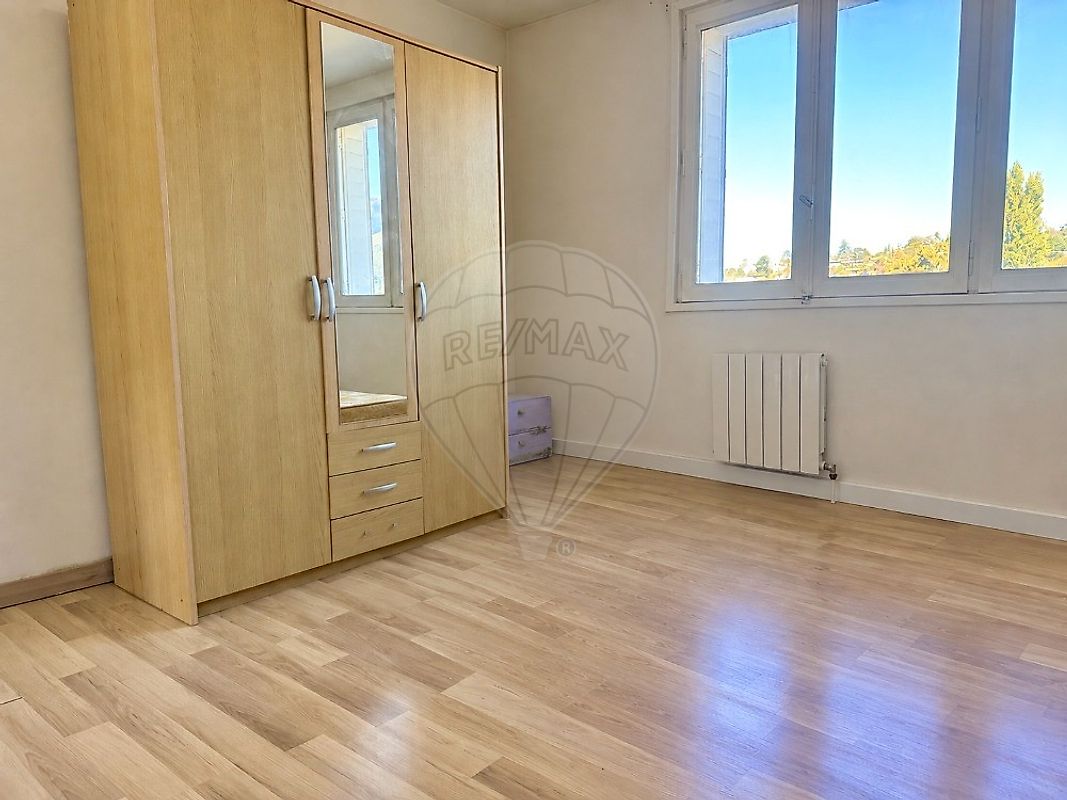 Appartement – CHAMBERY SAVOIE AUVERGNE-RHÔNE-ALPES - Vue 4